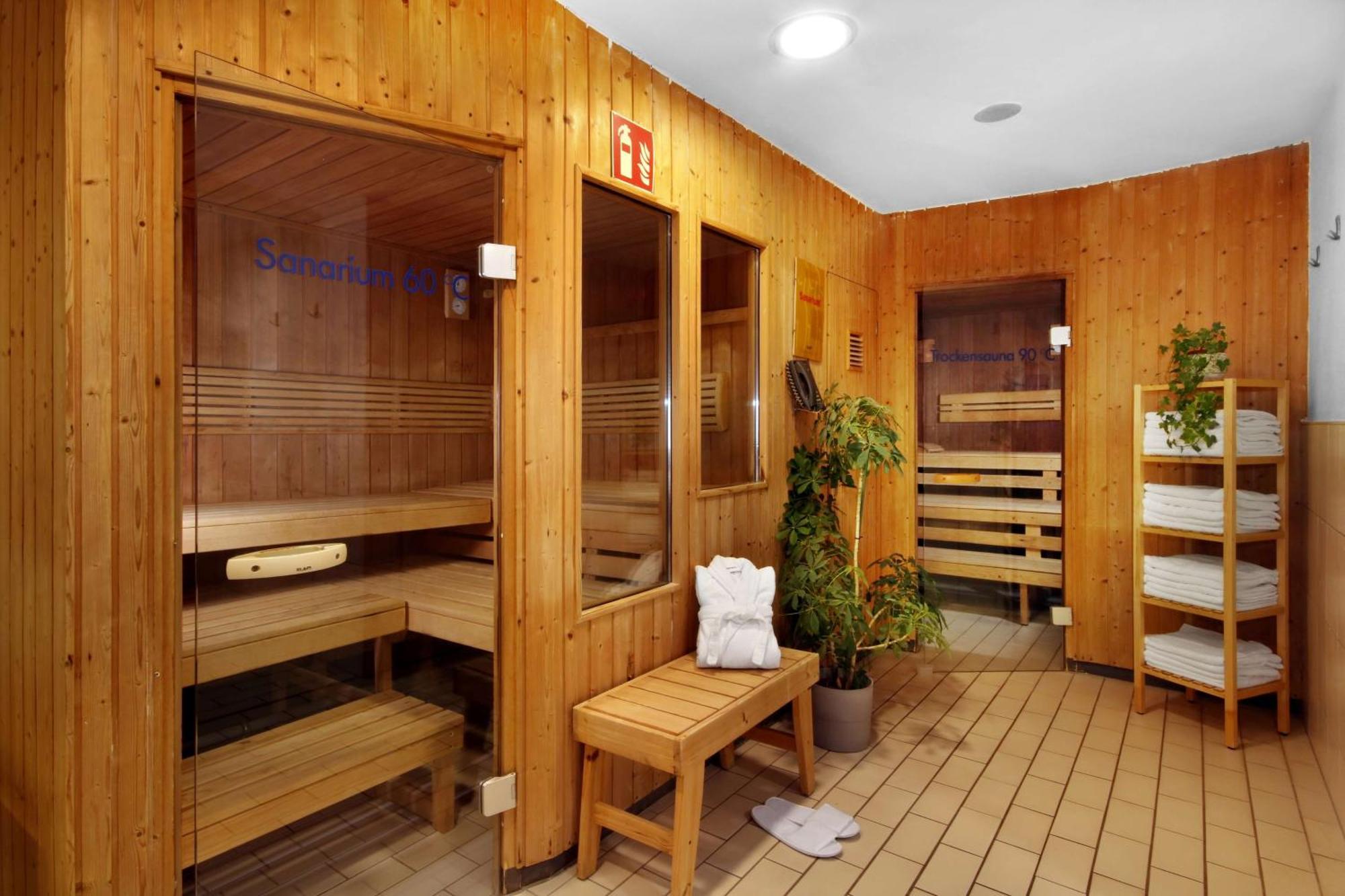 Best Western Hotel Halle-Merseburgo Exterior foto