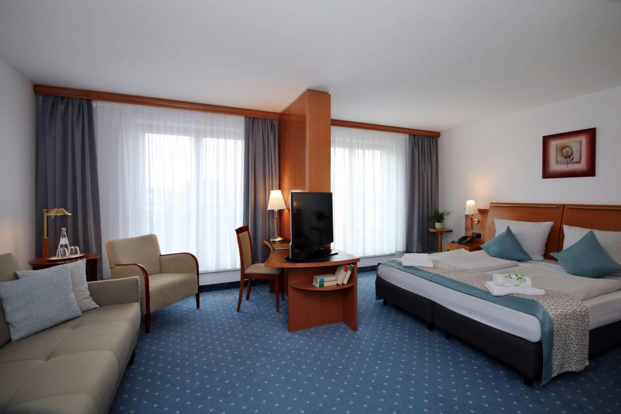 Best Western Hotel Halle-Merseburgo Exterior foto