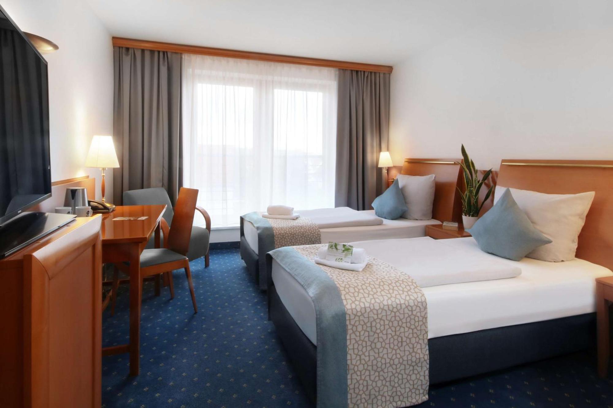 Best Western Hotel Halle-Merseburgo Exterior foto